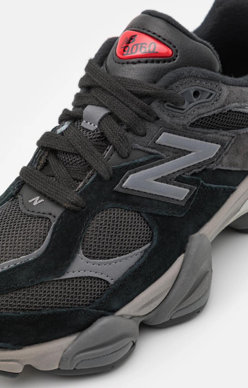 New Balance 9060 Sneaker Black