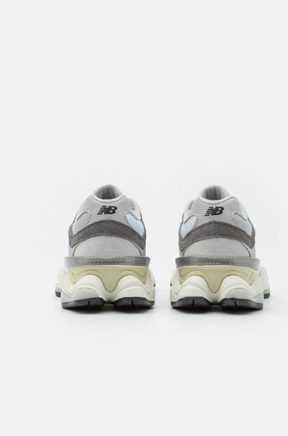 New Balance 9060 Sneaker Grey