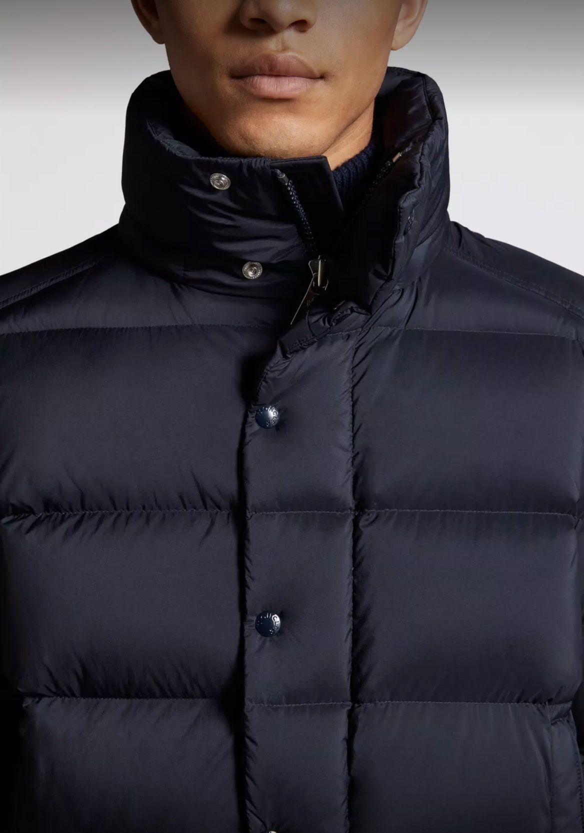 Moncler Vezere Short Down Jacket Dark Blue