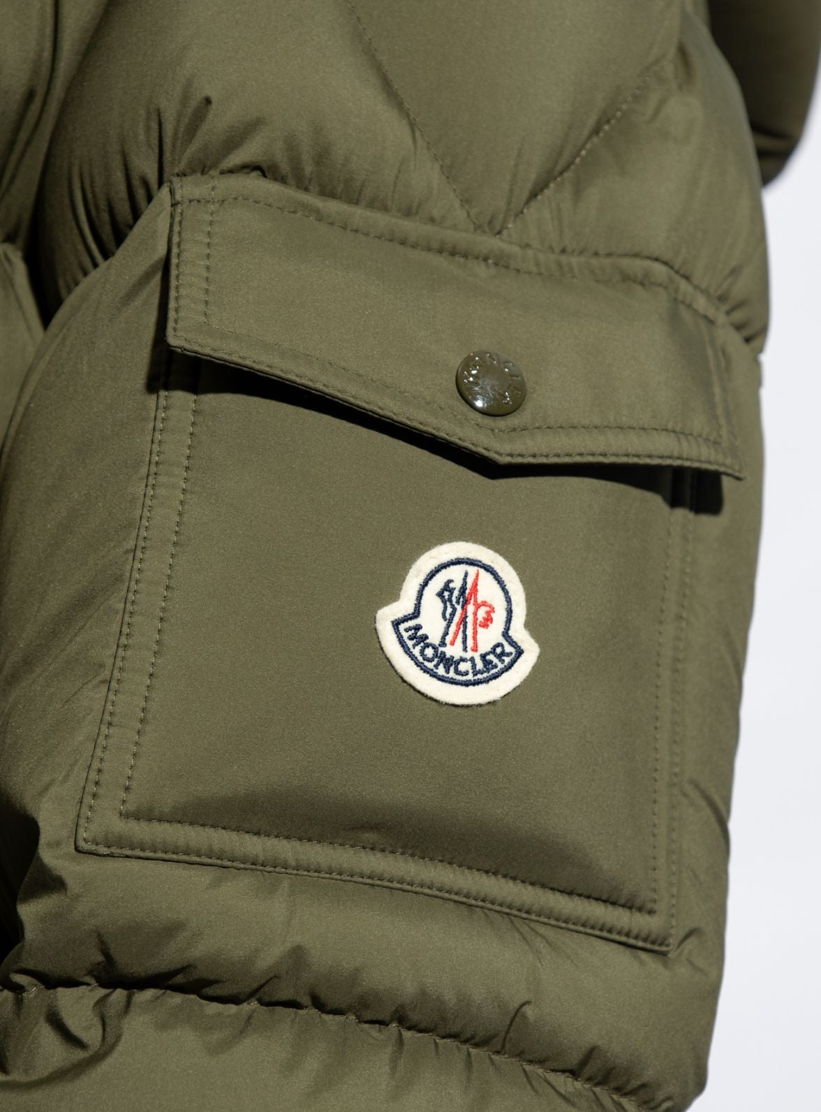 Moncler Vezere Short Down Jacket Dark Green