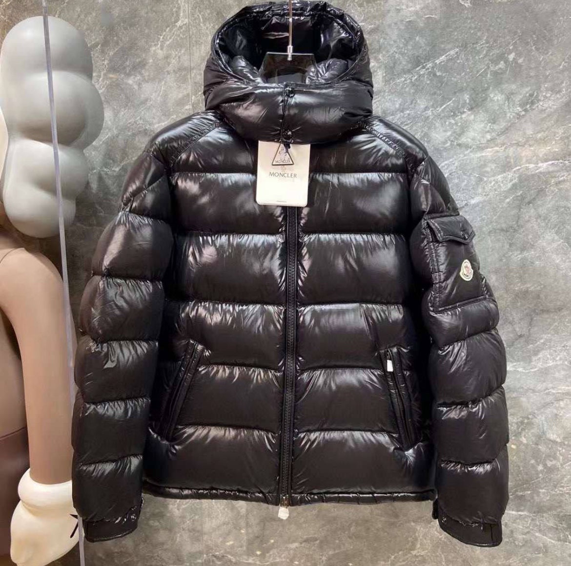 Moncler Maya Short Down Jacket Black+ NFC Scan